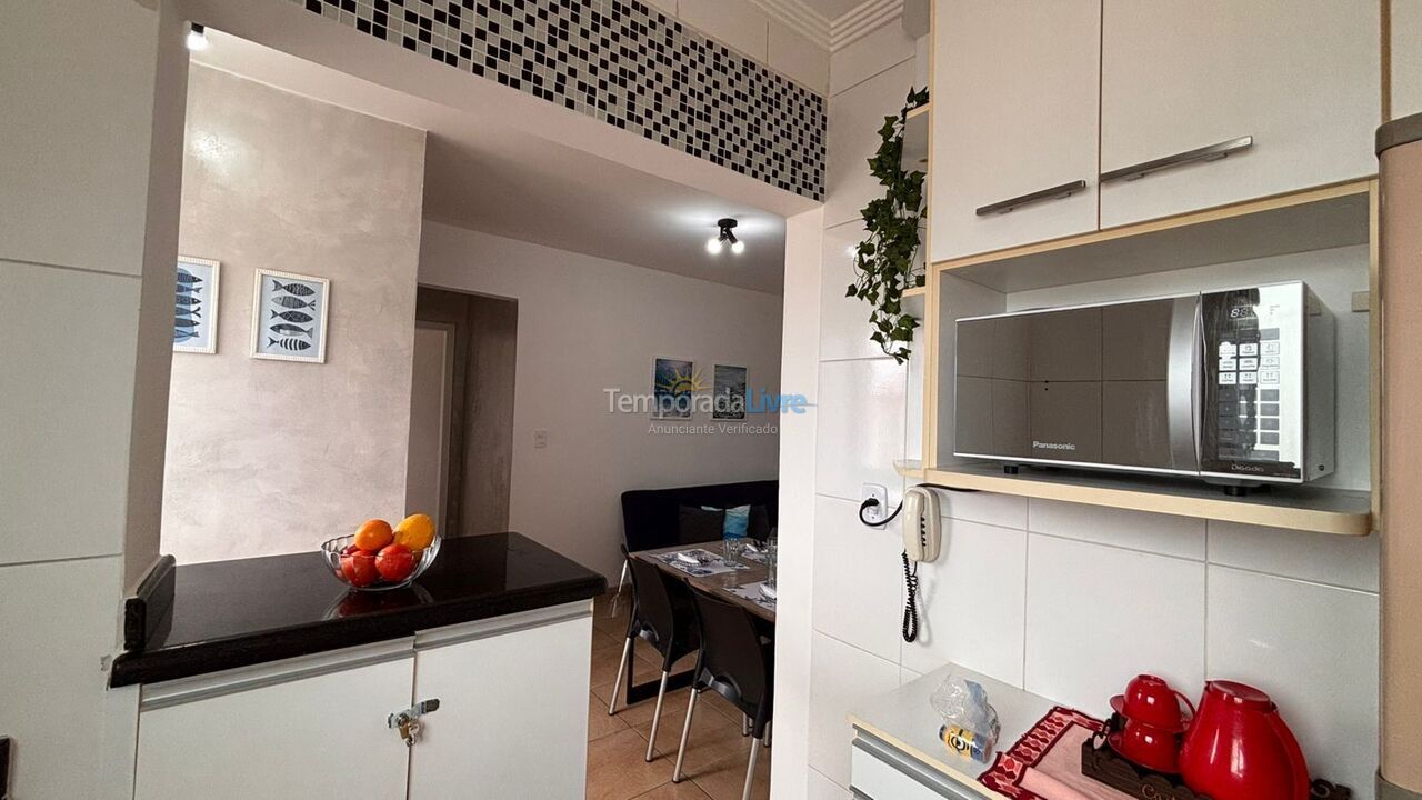 Apartamento para aluguel de temporada em Praia Grande (Vila Tupi)