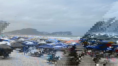 Apartamento para alugar em Guarujá - Pitangueiras