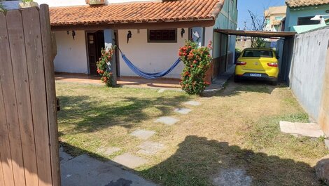 Casa ampla e aconchegante a 5 min a pé da praia !