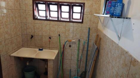 Casa ampla e aconchegante a 5 min a pé da praia !