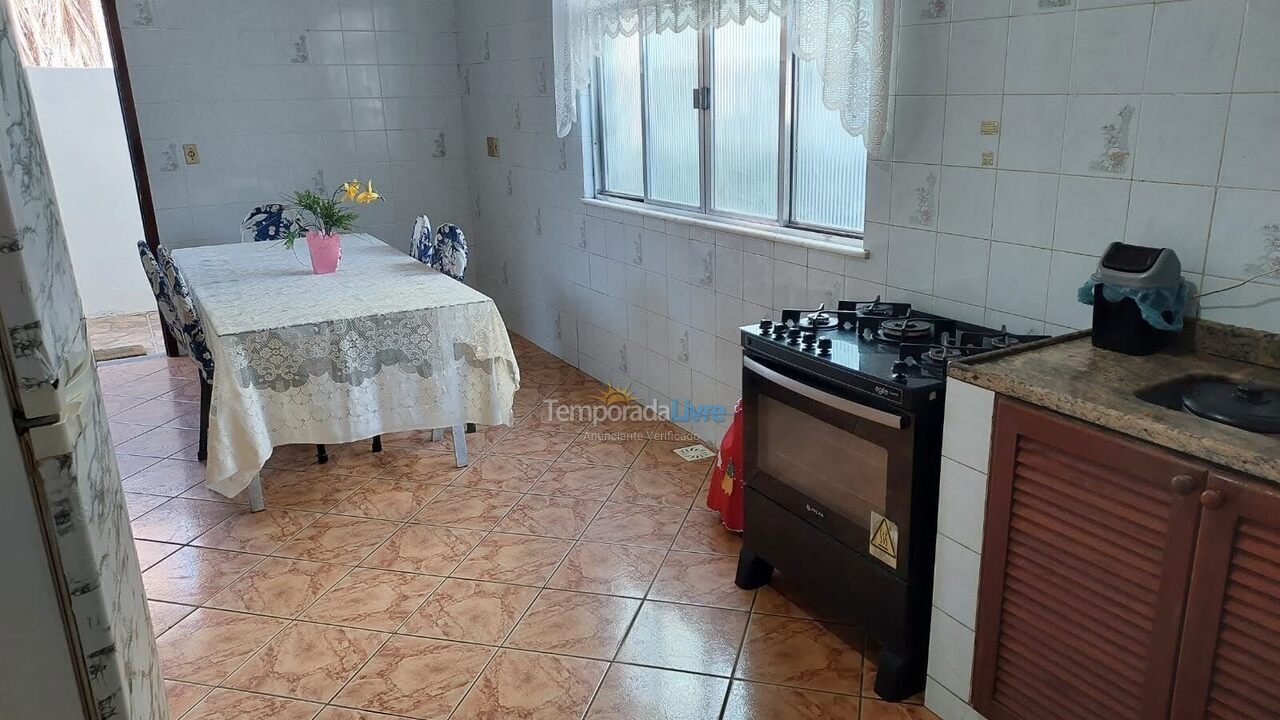 Casa para aluguel de temporada em Cabo Frio (Peró)