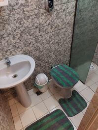 Casa ampla e aconchegante a 5 min a pé da praia !