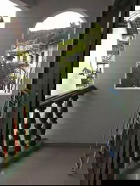 Alugo casa em hotel pe na areia