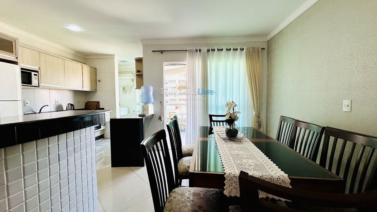 Apartment for vacation rental in Bombinhas (Praia de Bombas)