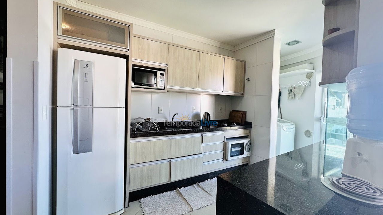 Apartment for vacation rental in Bombinhas (Praia de Bombas)