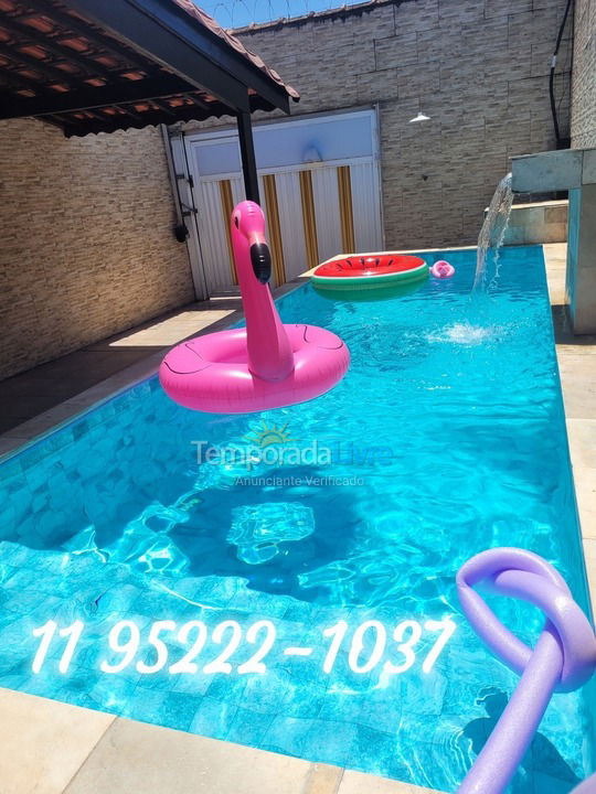 Casa para alquiler de vacaciones em Mongaguá (Jardim Praia Grande Mongaguá)