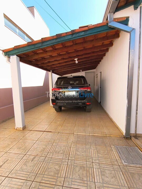 House for vacation rental in Franca (Rua Santa Catarina 650)