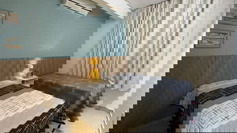 Beautiful garden 80 meters from Canto Grande beach, Mar de Fora.