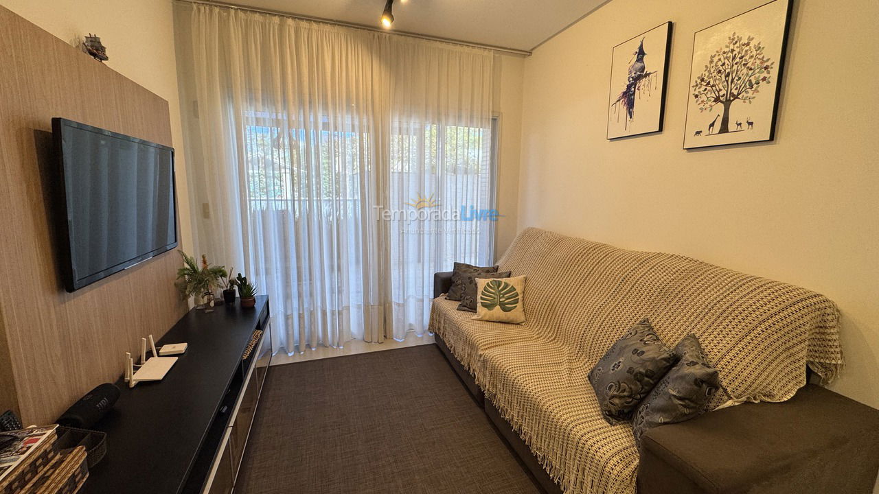 Apartment for vacation rental in Bombinhas (Canto Grande)