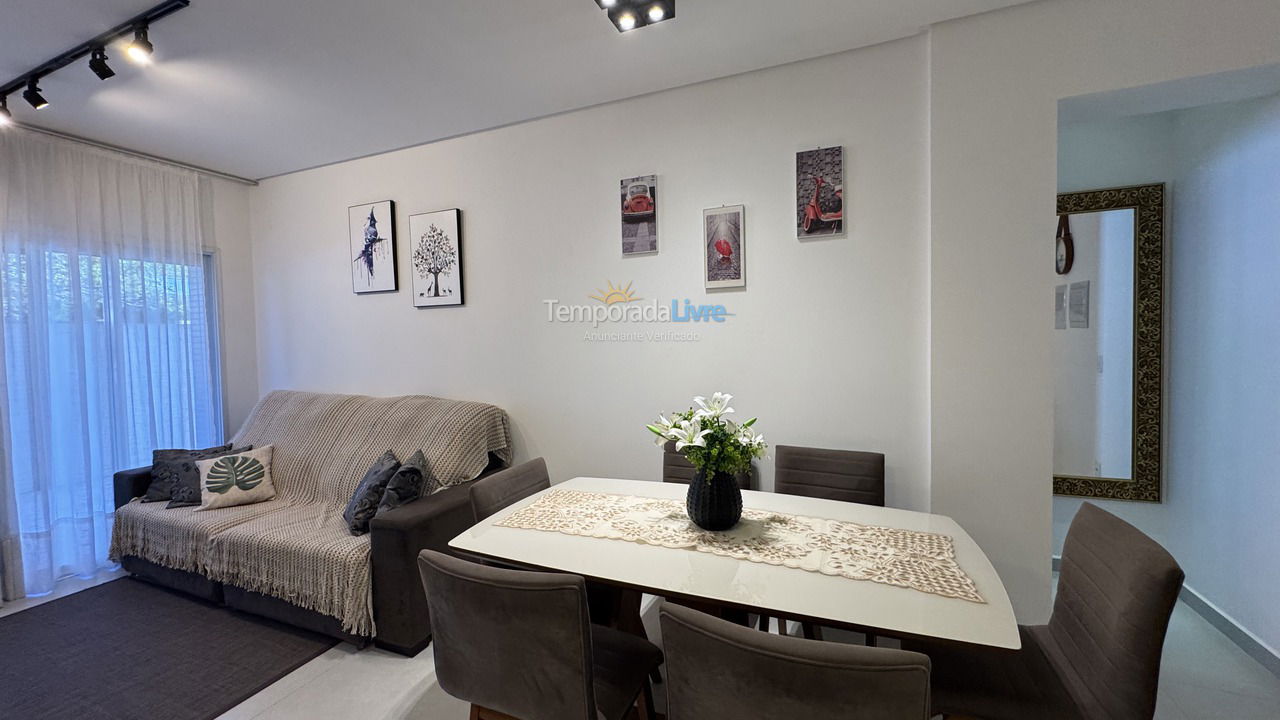 Apartment for vacation rental in Bombinhas (Canto Grande)