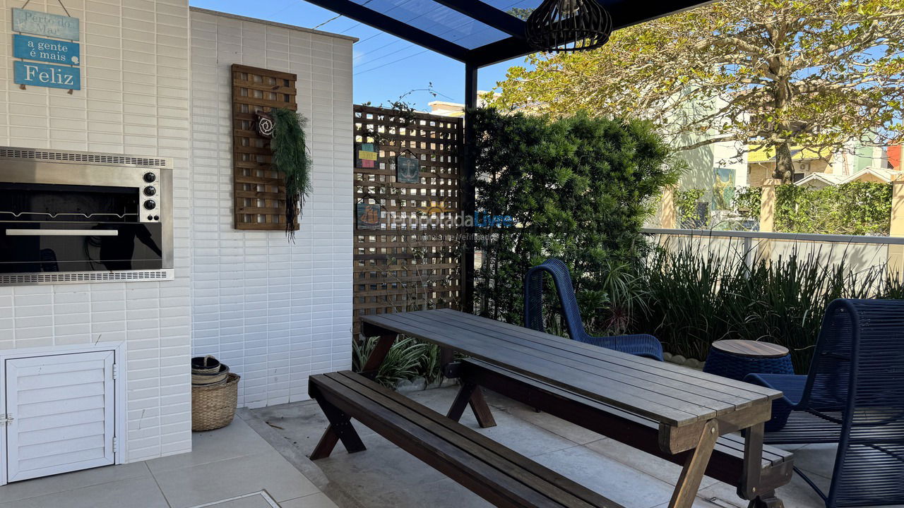 Apartment for vacation rental in Bombinhas (Canto Grande)