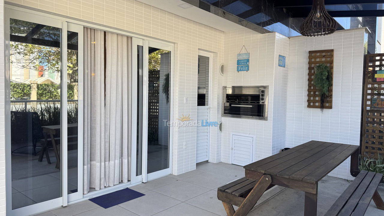 Apartment for vacation rental in Bombinhas (Canto Grande)