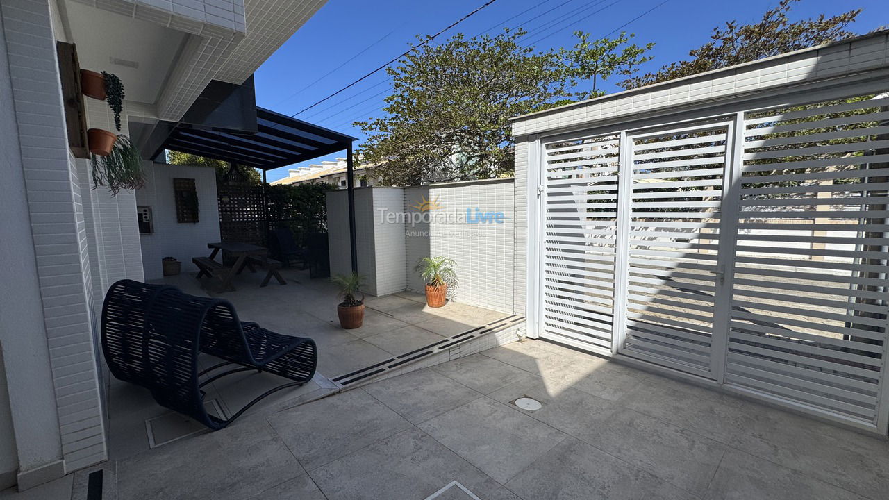 Apartment for vacation rental in Bombinhas (Canto Grande)