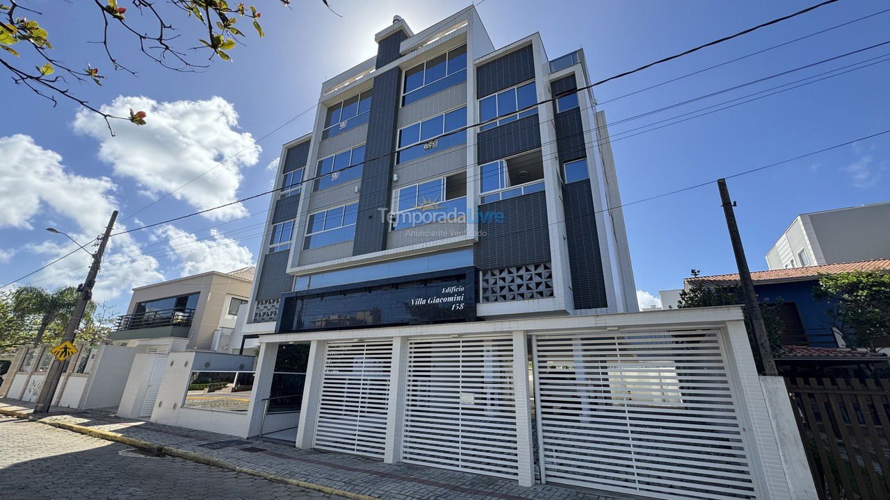 Apartment for vacation rental in Bombinhas (Canto Grande)