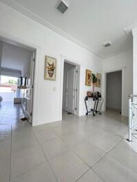 Disponible en Praia da Baleia. Duerme 16.