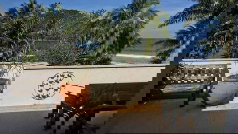 4 suites, piscina privada, 3 plazas de aparcamiento, Barra do Sahy. Alquiler anual, Nochevieja.