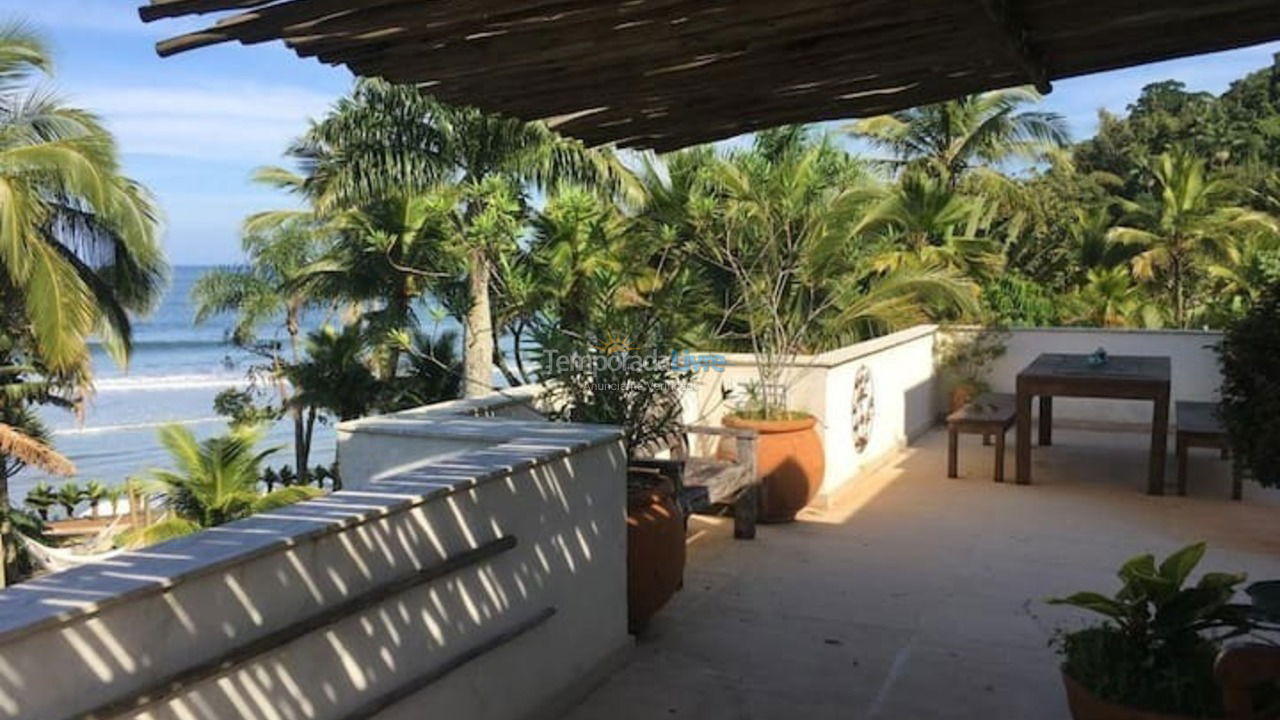 Casa para alquiler de vacaciones em São Sebastião (Barra do Sahy)