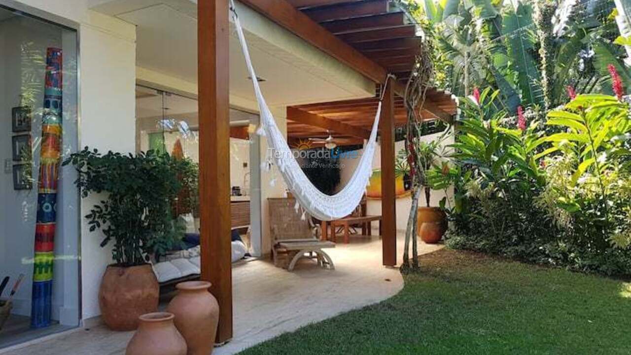 Casa para alquiler de vacaciones em São Sebastião (Barra do Sahy)