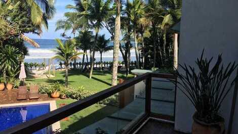 4 suites, piscina privada, 3 plazas de aparcamiento, Barra do Sahy. Alquiler anual, Nochevieja.