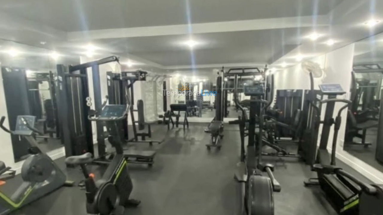 Apartamento para aluguel de temporada em Guarujá (Pitangueiras)