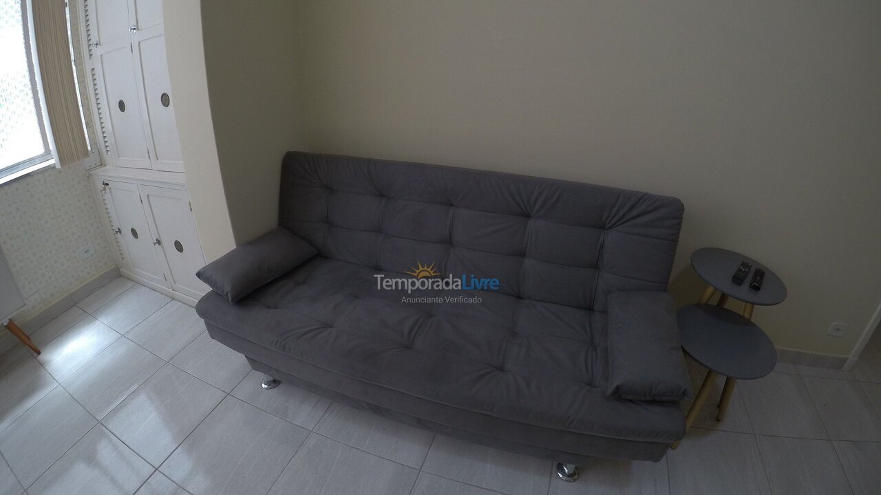 Apartamento para aluguel de temporada em Santos (Aparecida Embaré)