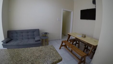 Mesa de jantar - sofá-cama / balcão