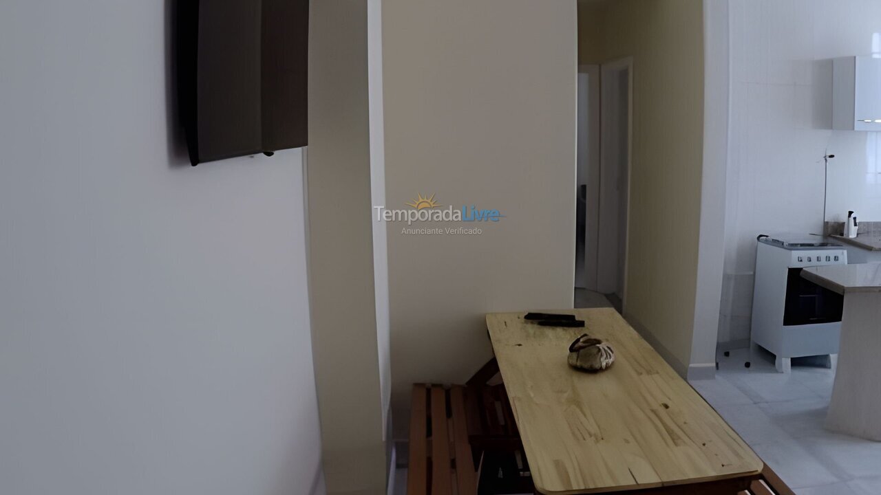 Apartamento para aluguel de temporada em Santos (Aparecida Embaré)