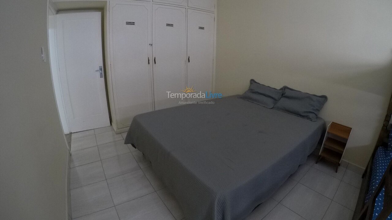 Apartamento para aluguel de temporada em Santos (Aparecida Embaré)