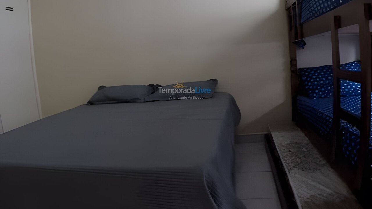 Apartamento para aluguel de temporada em Santos (Aparecida Embaré)