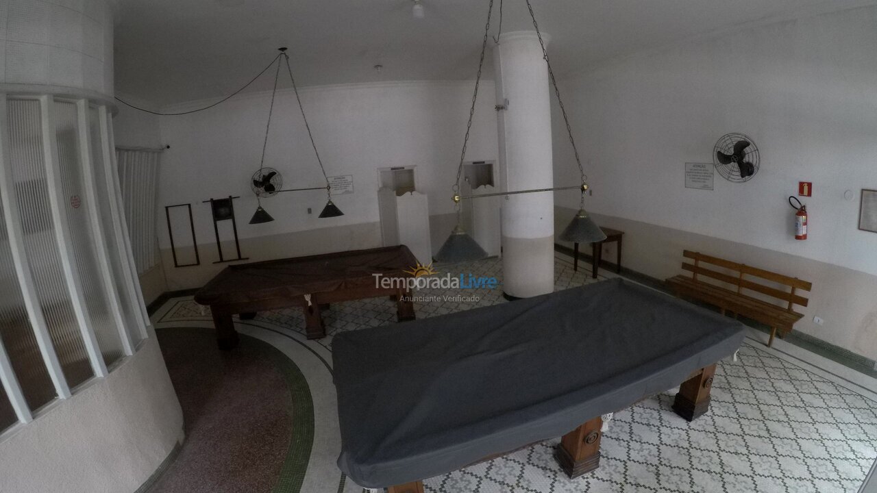 Apartamento para aluguel de temporada em Santos (Aparecida Embaré)