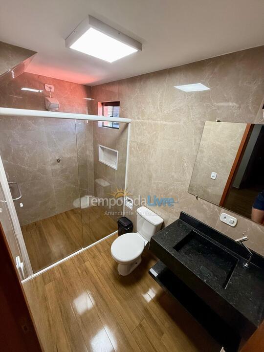 Casa para aluguel de temporada em Matinhos (Caiobá)