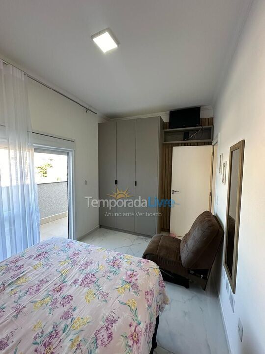 Apartamento para aluguel de temporada em Florianopolis (Praia dos Ingleses)