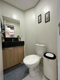 🏖️ Apartamento Duplex nos Ingleses – A 200m da Praia