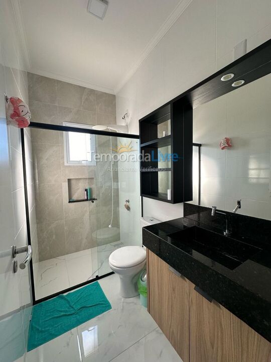 Apartamento para aluguel de temporada em Florianopolis (Praia dos Ingleses)