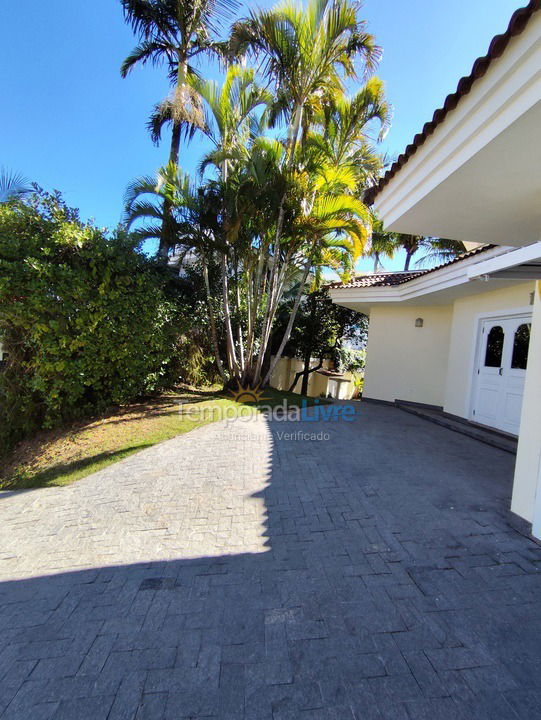 House for vacation rental in Florianopolis (Jurerê Internacional)