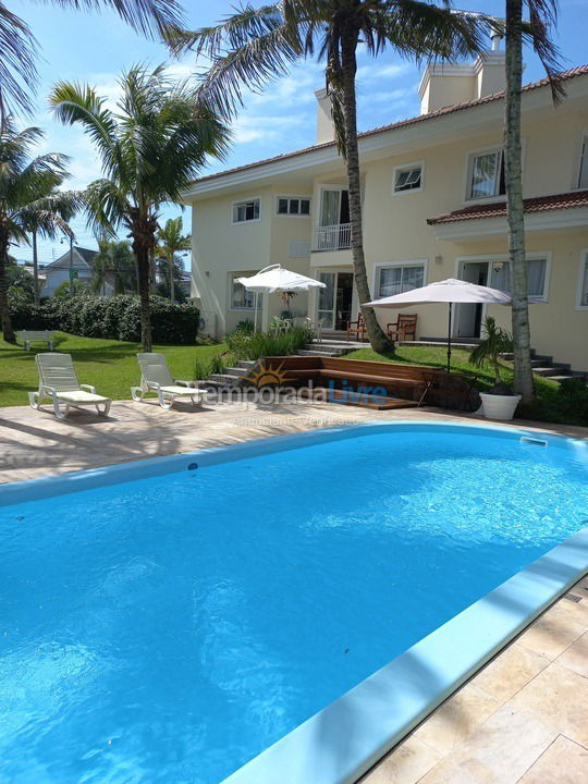House for vacation rental in Florianopolis (Jurerê Internacional)