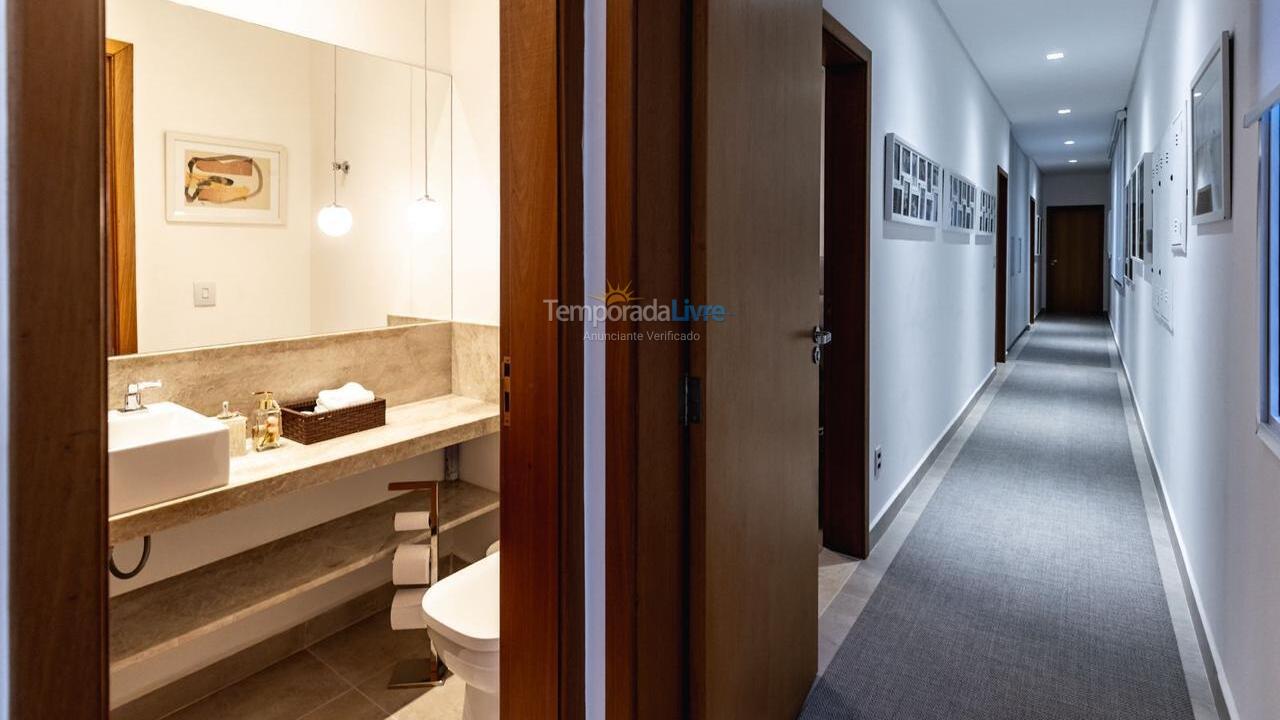 Casa para aluguel de temporada em Boituva (Rancho Dos Arcos)