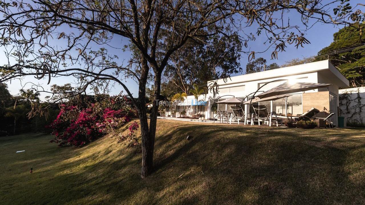 Casa para aluguel de temporada em Boituva (Rancho Dos Arcos)
