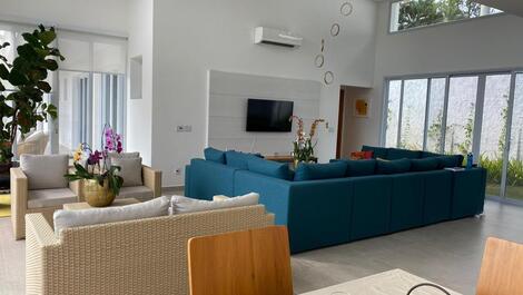 Paraíso em Boituva - chácara nova, moderna, 2100 m, em condomínio