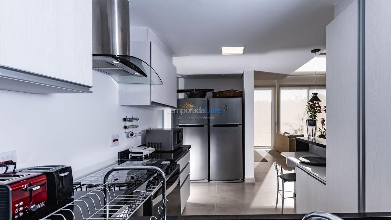 Casa para aluguel de temporada em Boituva (Rancho Dos Arcos)