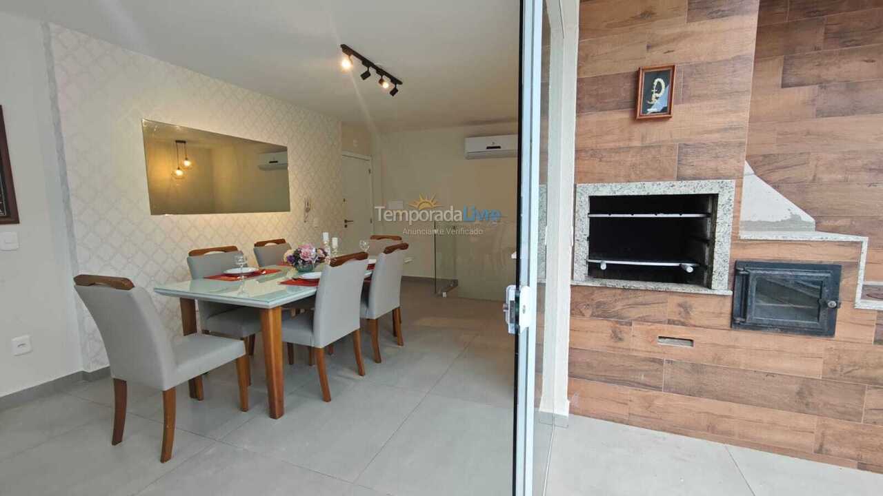 Apartamento para alquiler de vacaciones em Bombinhas (Praia de Bombinhas)