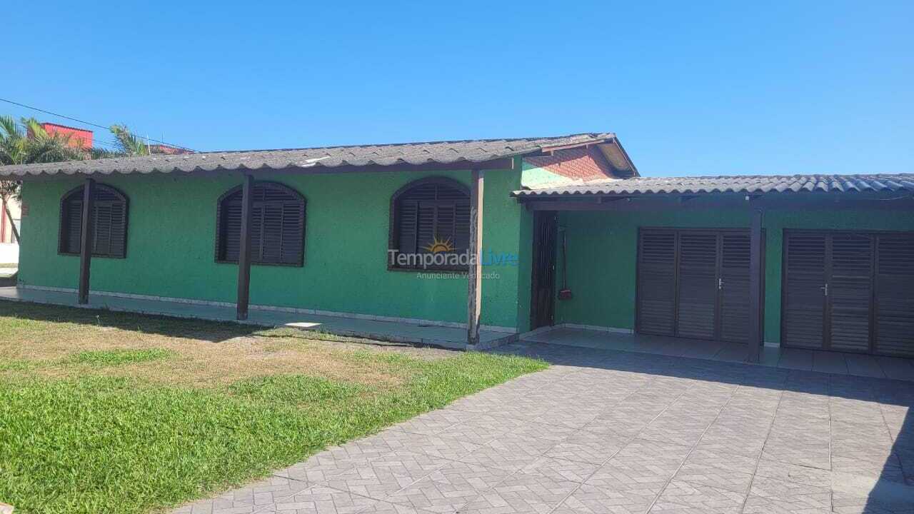Casa para alquiler de vacaciones em Cidreira (Centro)