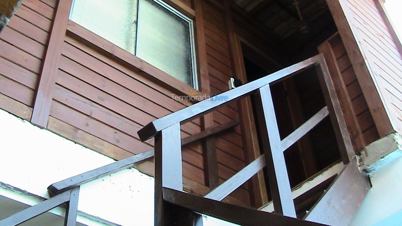 Casa para alquiler de vacaciones em Serra (Praia de Capuba)