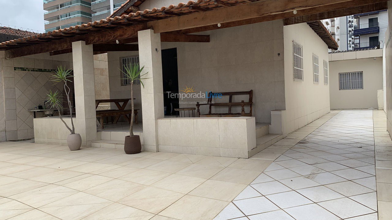 House for vacation rental in Praia Grande (Guilhermina)