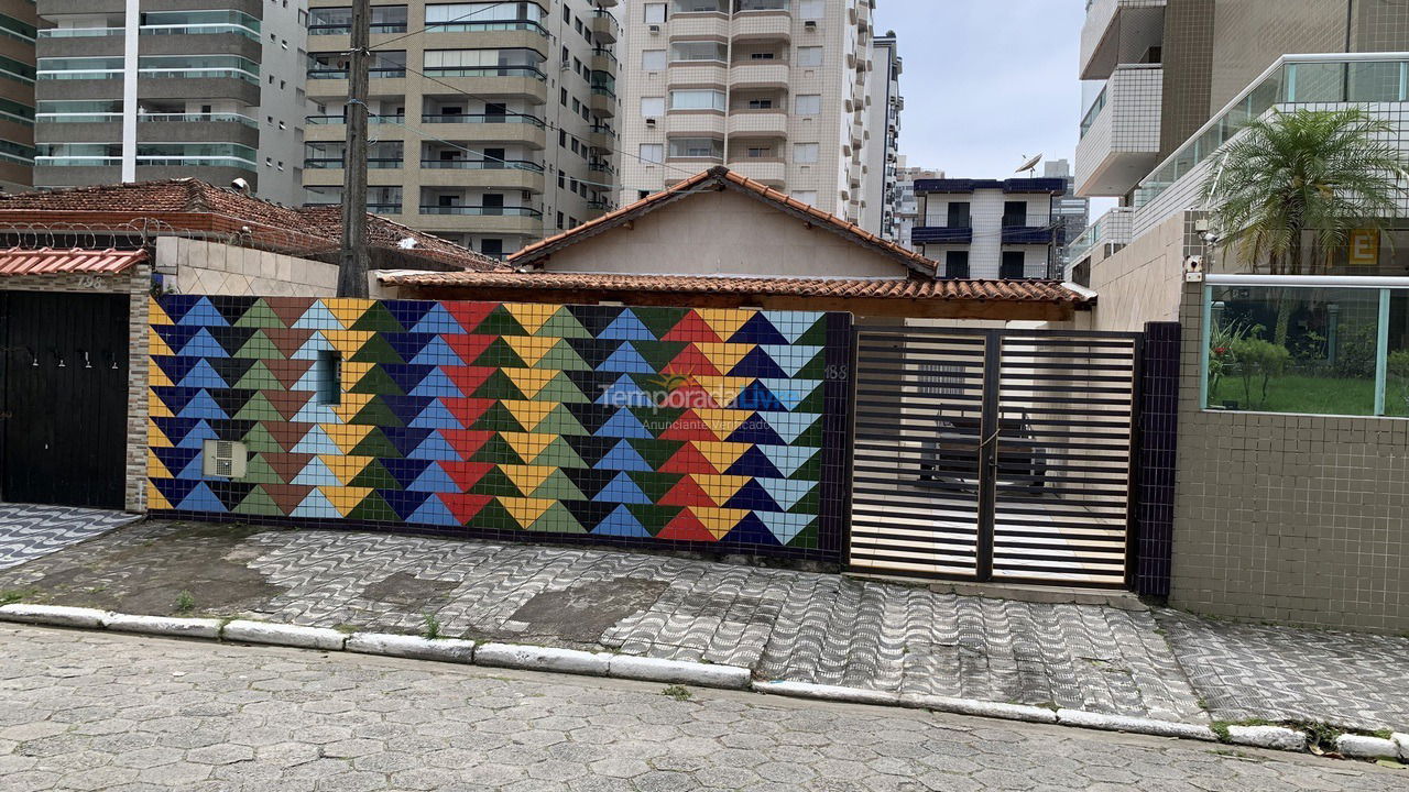 House for vacation rental in Praia Grande (Guilhermina)