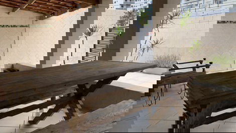 Praia Grande great location, close to the beach, bike path, boardwalk