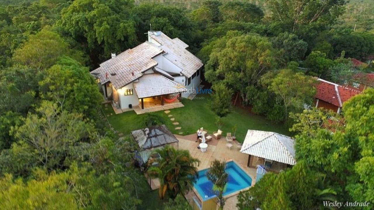 Granja para alquiler de vacaciones em Chapada dos Guimarães (Estrada da Cachoeira Rica Km 10)