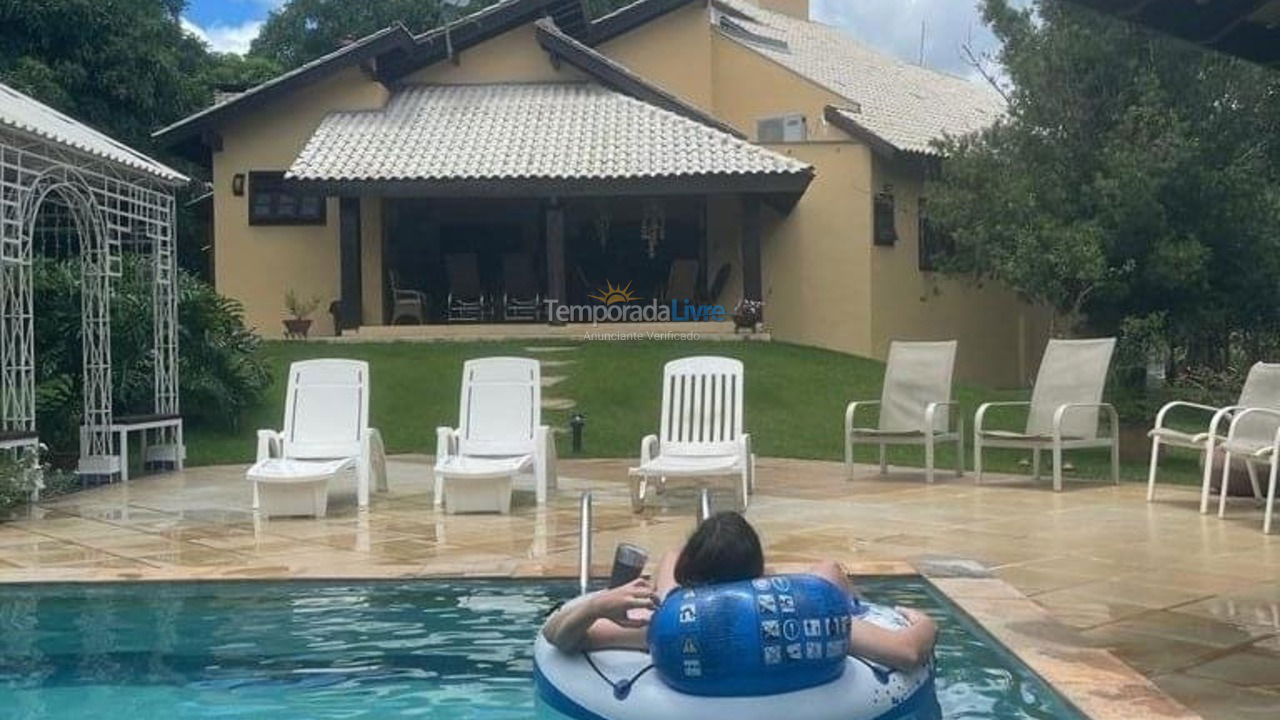 Granja para alquiler de vacaciones em Chapada dos Guimarães (Estrada da Cachoeira Rica Km 10)