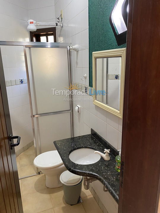 Granja para alquiler de vacaciones em Chapada dos Guimarães (Estrada da Cachoeira Rica Km 10)