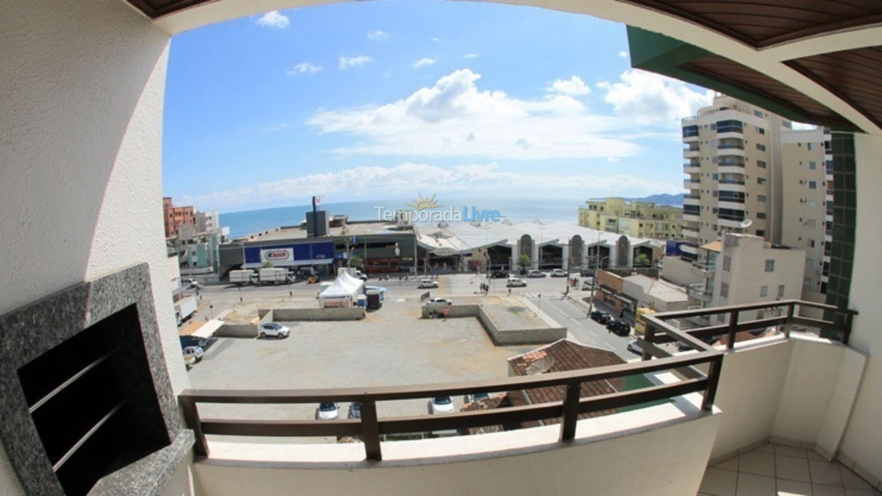 Apartment for vacation rental in Itapema (Meia Praia)